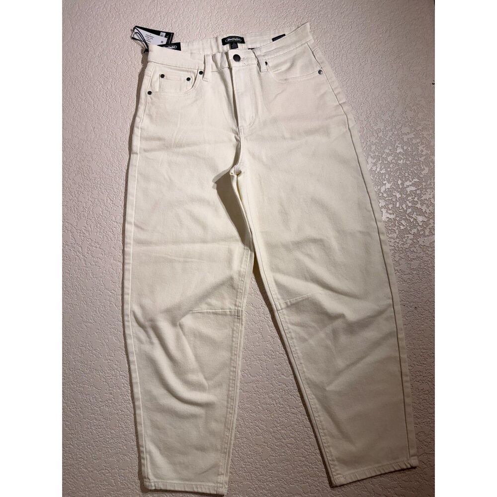 Buffalo Jeans Women’s Chalk Barrel Leg Jeans Size 4 NWT